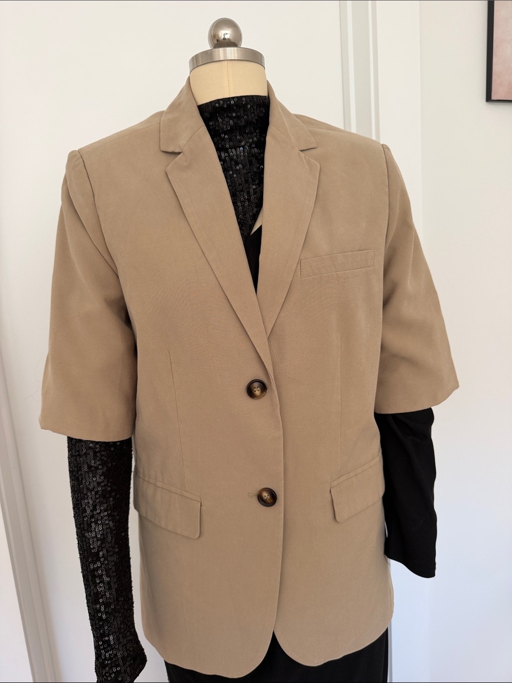 Beige Short-Sleeve Blazer Jacket - Women
